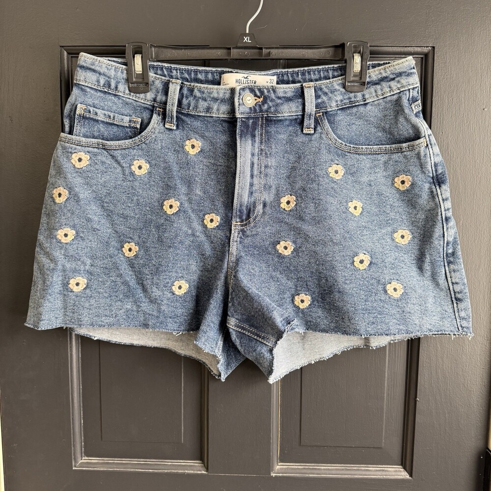 Hollister Jean Shorts Womens Size 32 Curvy High Mom 3" Flowers
